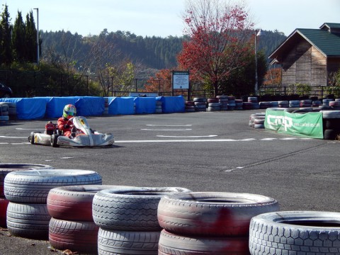 一般用ではありません。レース仕様車です。